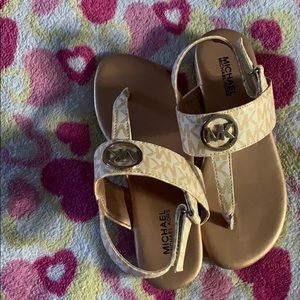 Michael Kors little girls sandals